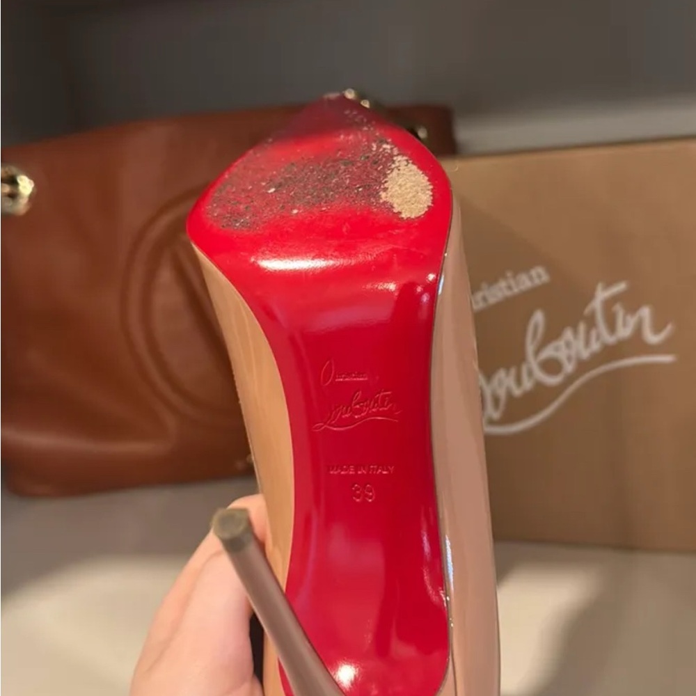 Christian Louboutin Patent Leather Nude Heels - Picture 4 of 4
